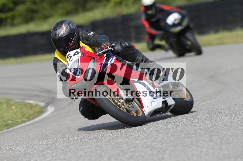 Archiv-2025/07 19.04.2025 Speer Racing ADR/Gruppe gelb/454